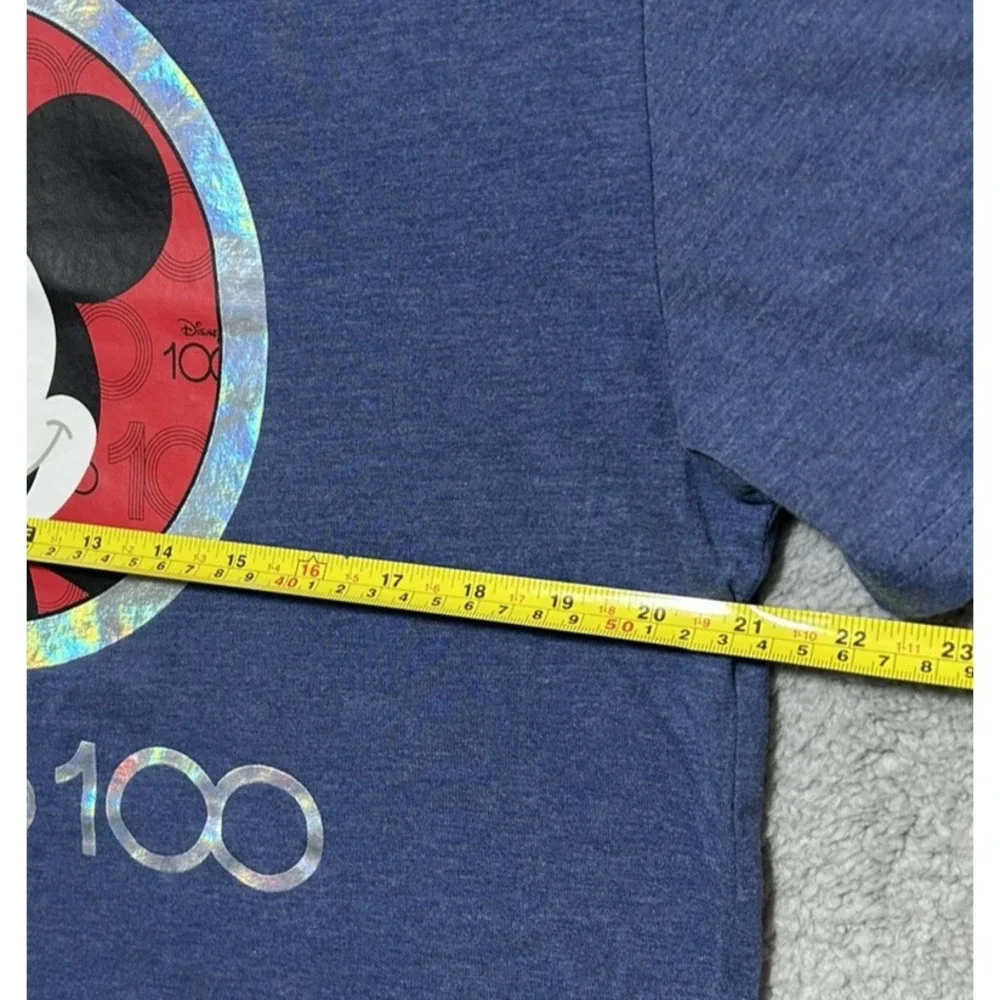 Disney 100‎ Years of Wonder Graphic Shirt Size Adult L Mickey Mouse